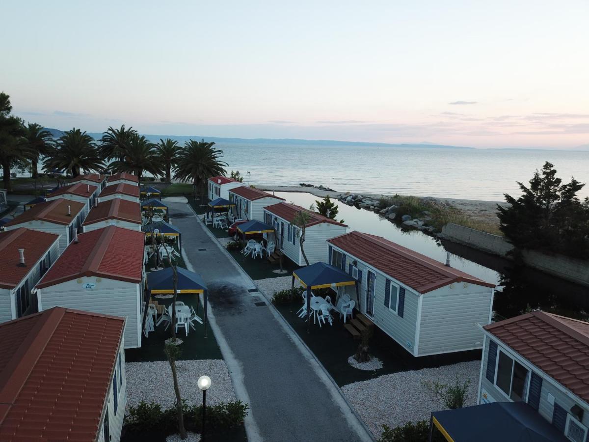 Happy Camp Mobile Homes In Castello & Summer