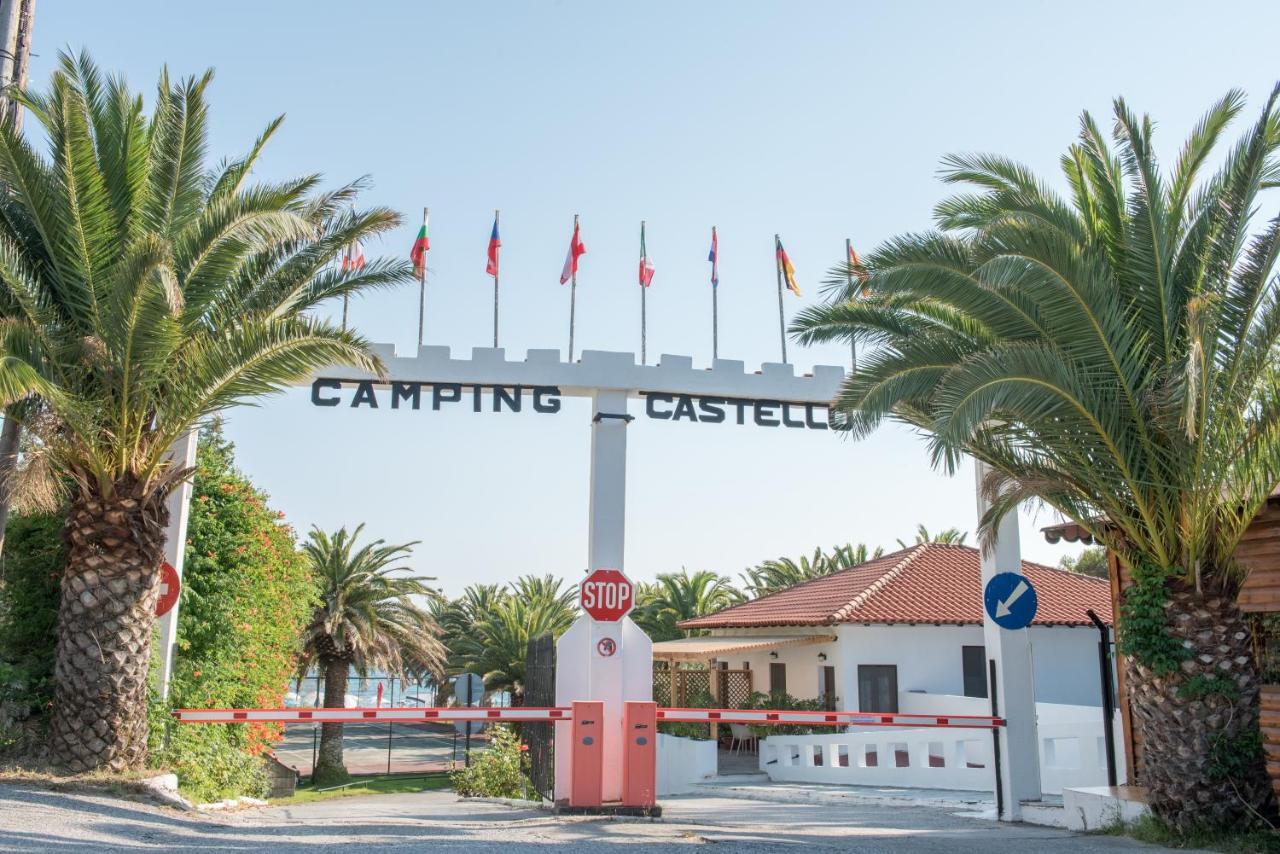 Happy Camp Mobile Homes In Castello & Summer